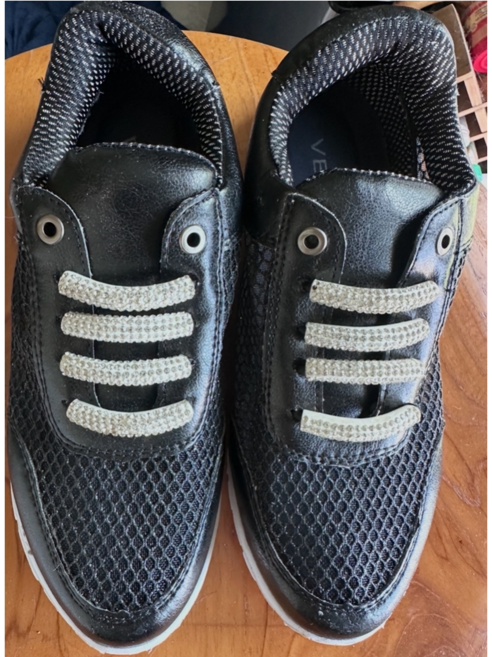 Venus Black Mesh Sneakers with Rhinestone Elastic Laces Size 7.5